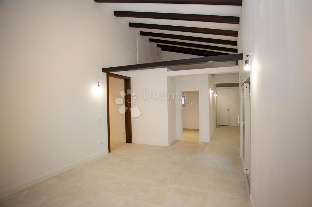 Hiša Rovinj, 147m2