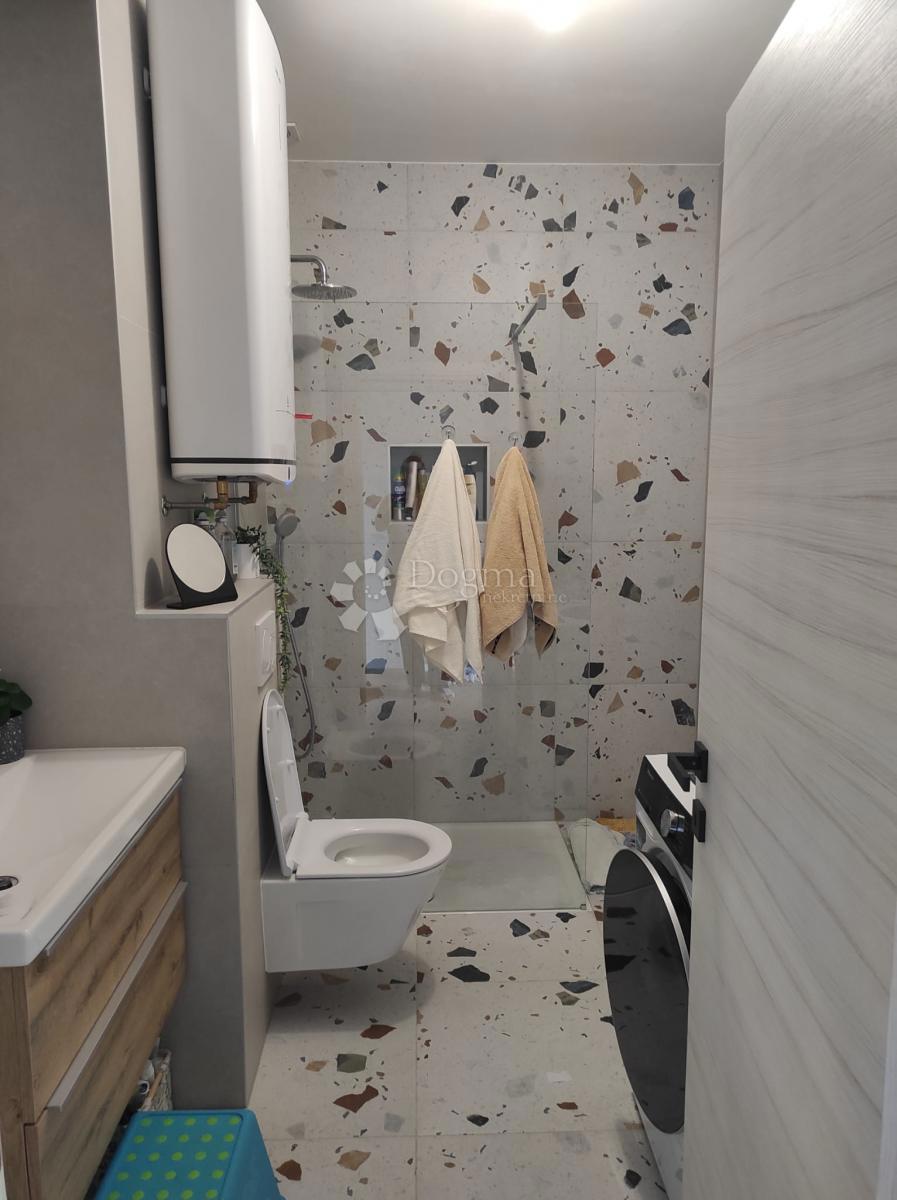 Stanovanje Veruda, Pula, 70m2