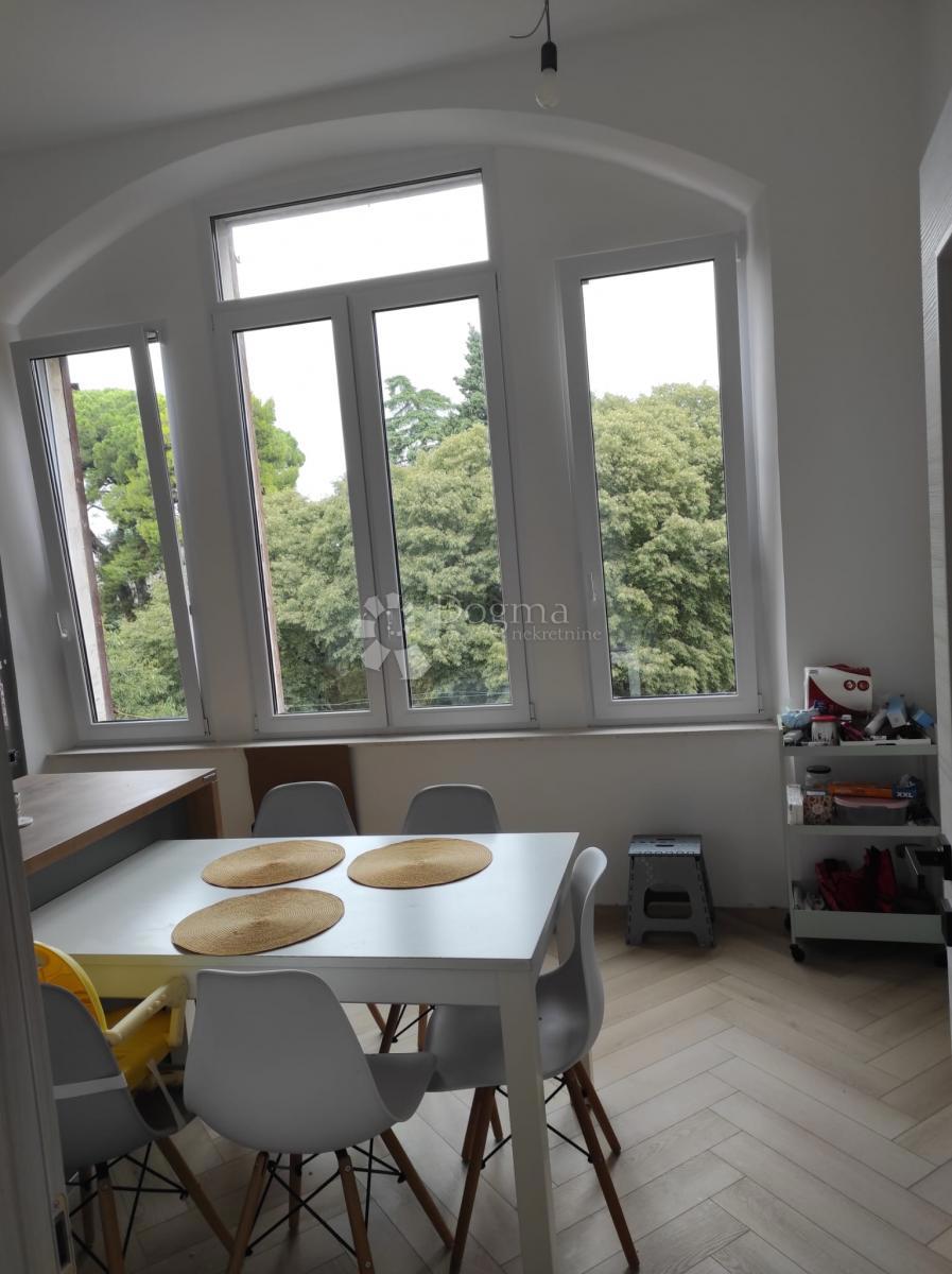 Stanovanje Veruda, Pula, 70m2