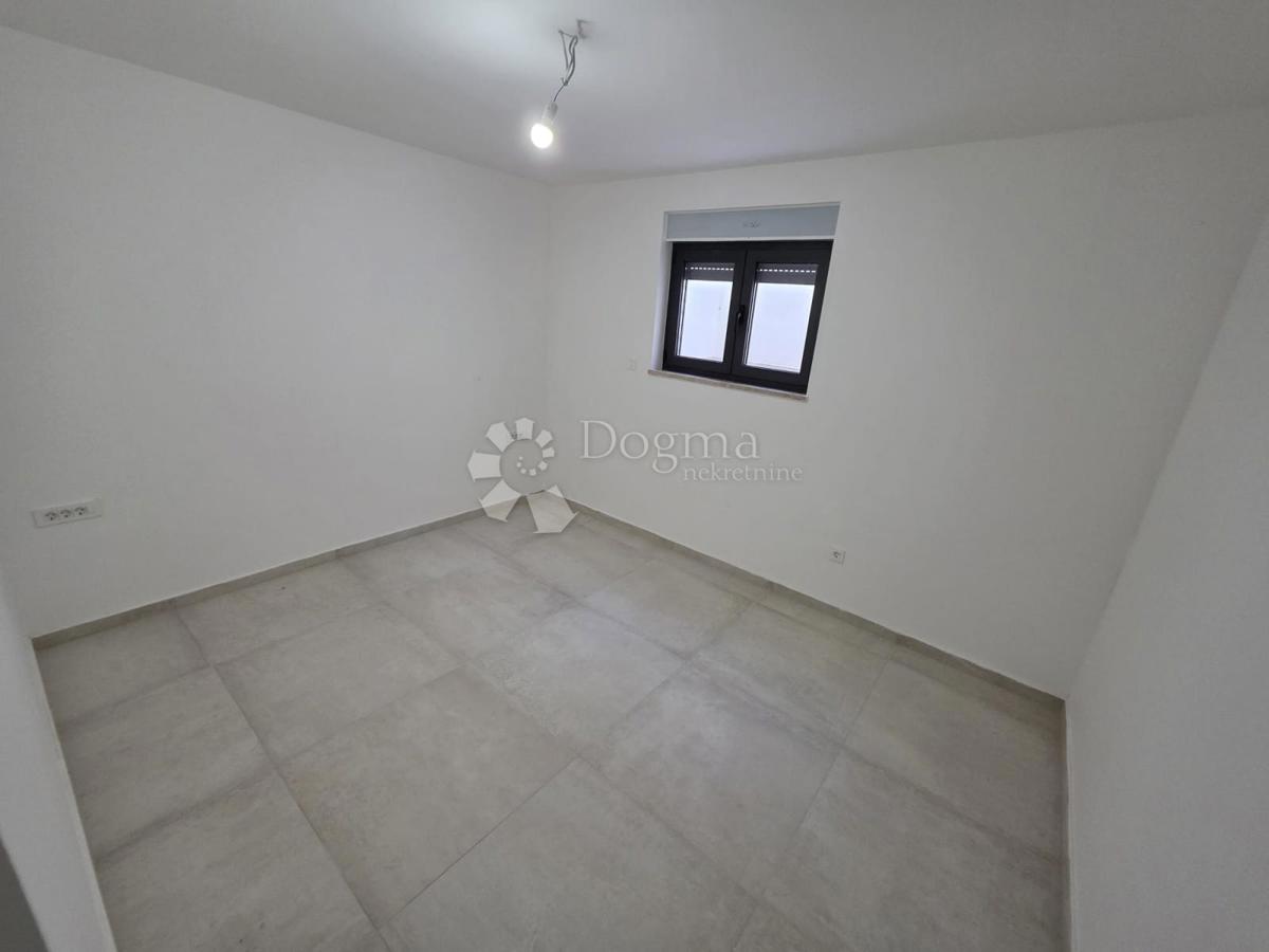 Stanovanje Rogoznica, 66,80m2