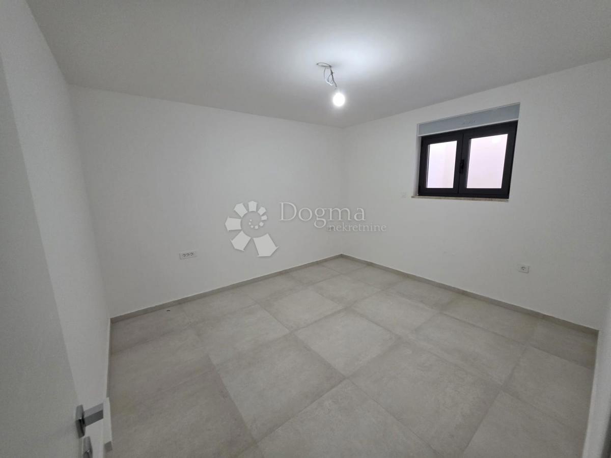 Stanovanje Rogoznica, 66,80m2