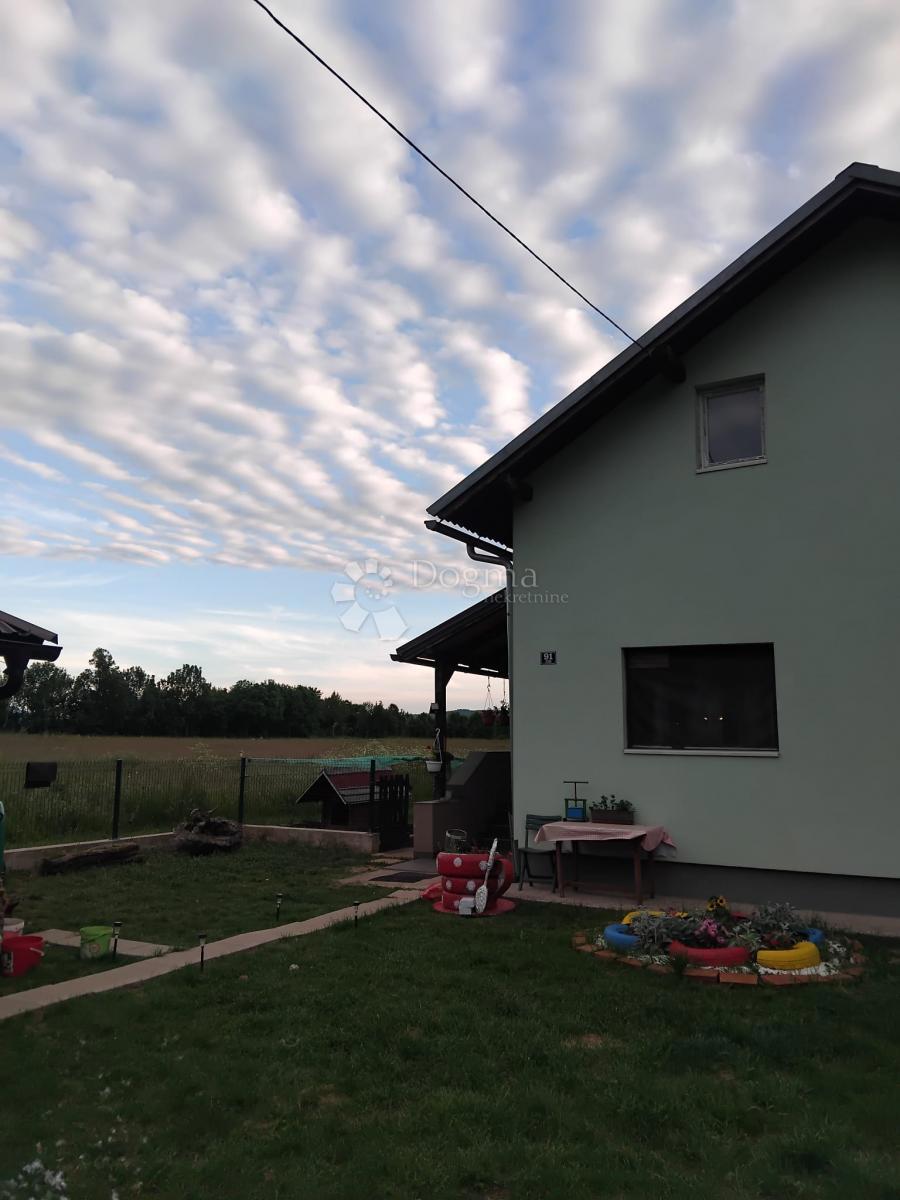 Hiša Jošan, Udbina, 65m2