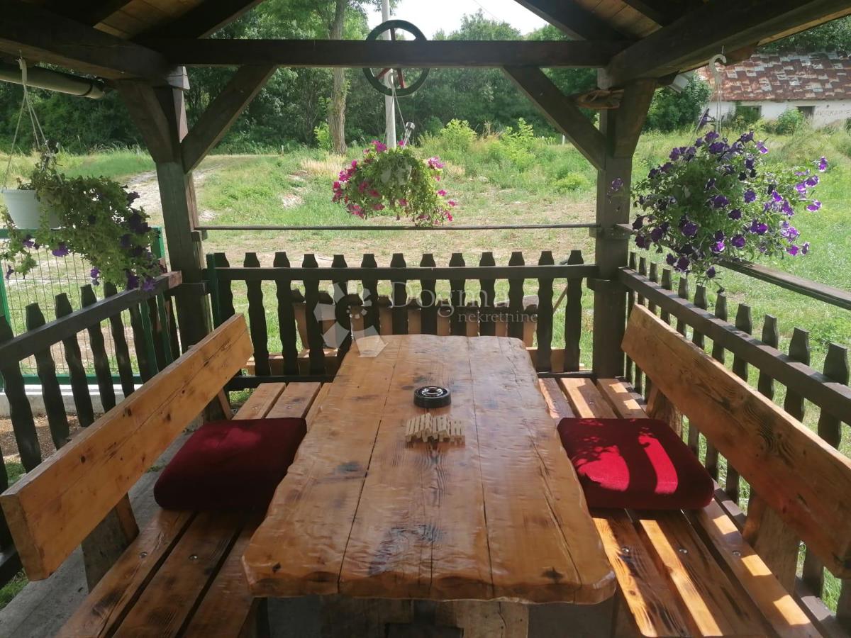 Hiša Jošan, Udbina, 65m2