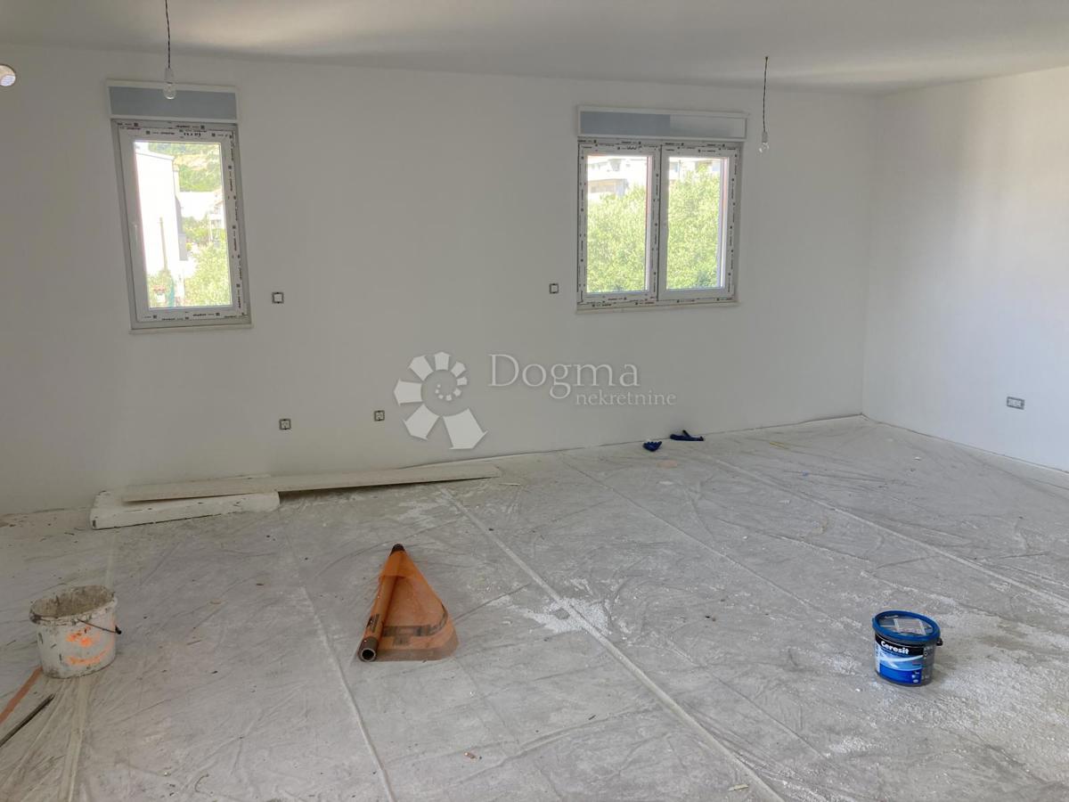 NOVOGRADNJA SEGET DONJI, 3-SOBNO STANOVANJE (BS-10) – 200 m OD MORJA!