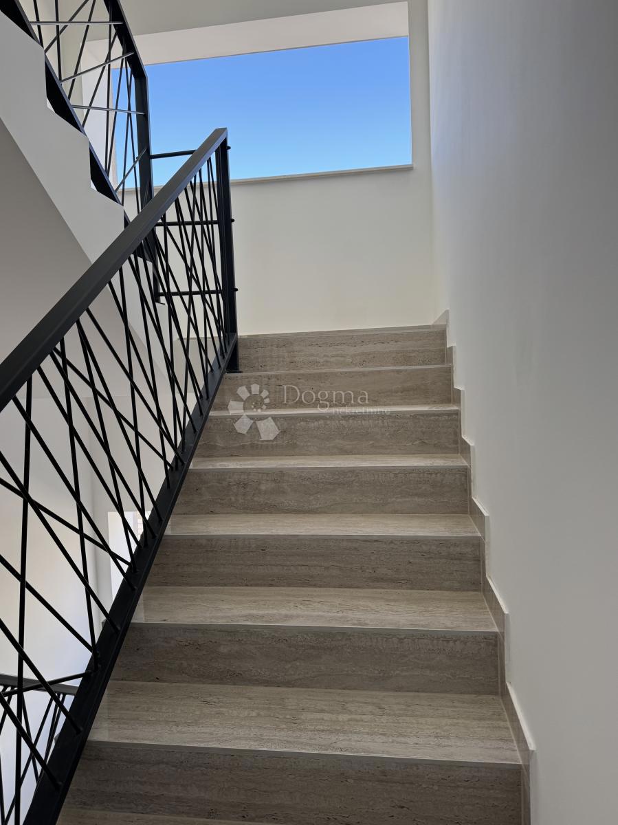 Stanovanje Belafuža, Zadar, 102m2