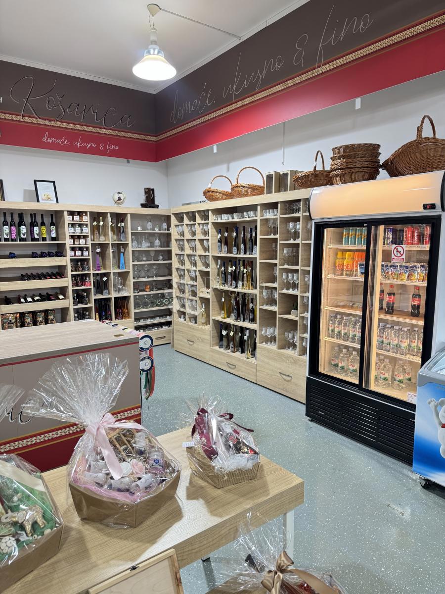 Poslovni prostor Dubec, Gornja Dubrava, 1.496,38m2