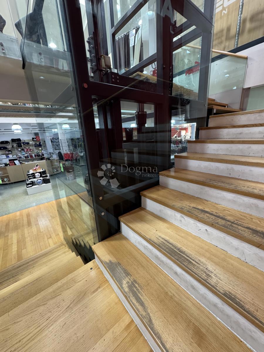 Poslovni prostor Dubec, Gornja Dubrava, 1.496,38m2