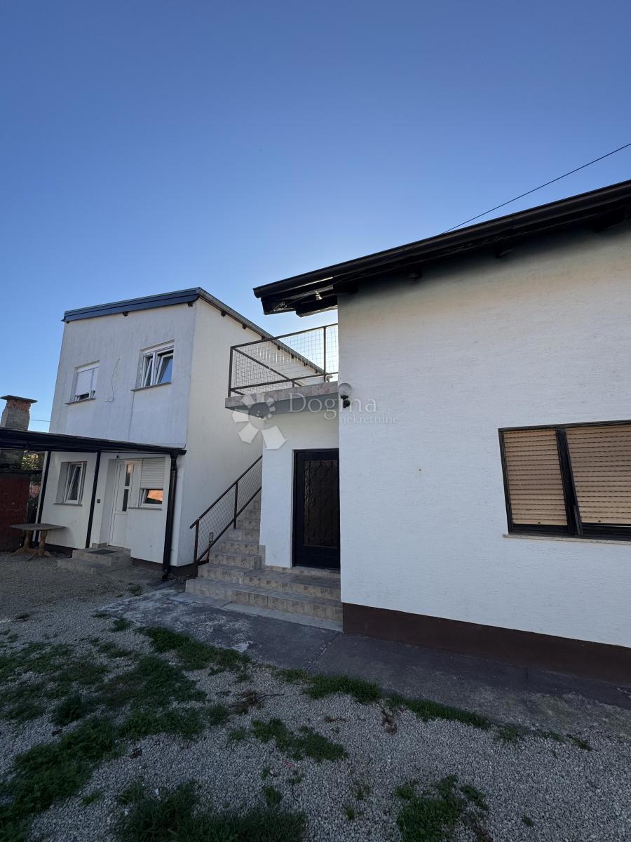 Hiša Donja Dubrava, 245m2