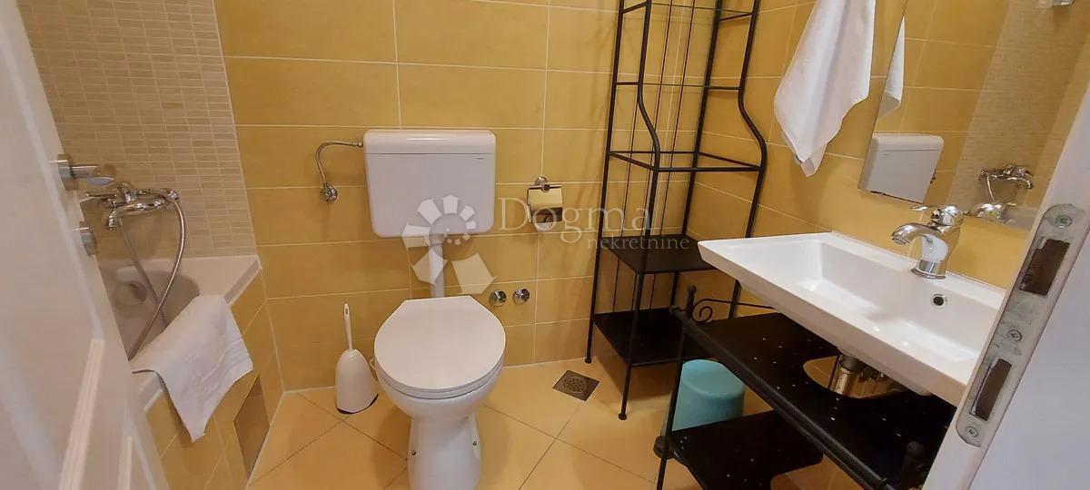 Hiša Barbat na Rabu, Rab, 100m2