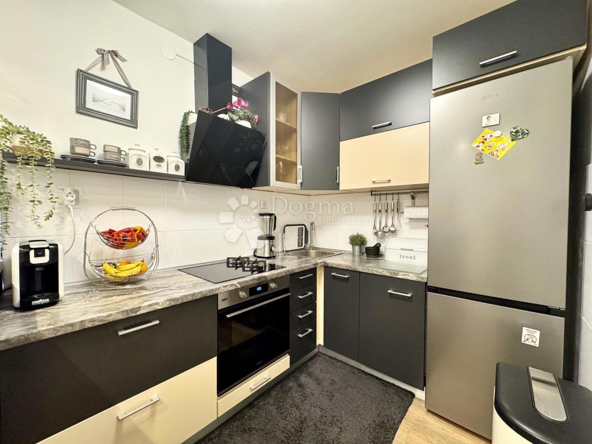 Stanovanje Centar, Rijeka, 59,43m2