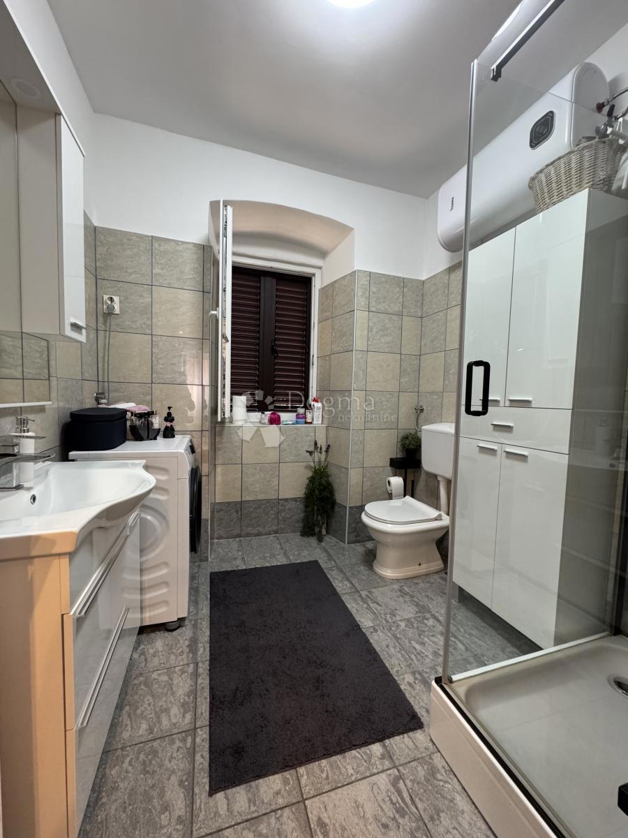 Stanovanje Centar, Rijeka, 59,43m2