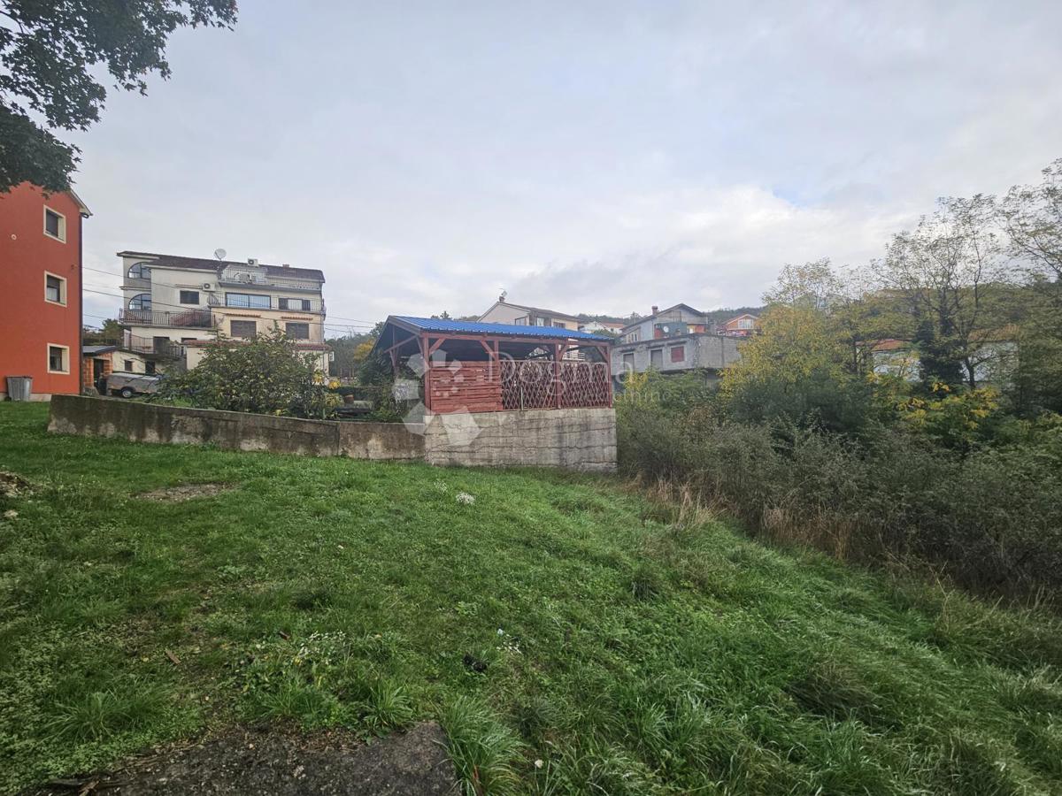 Zazidljivo zemljišče Marinići, Viškovo, 1.700m2