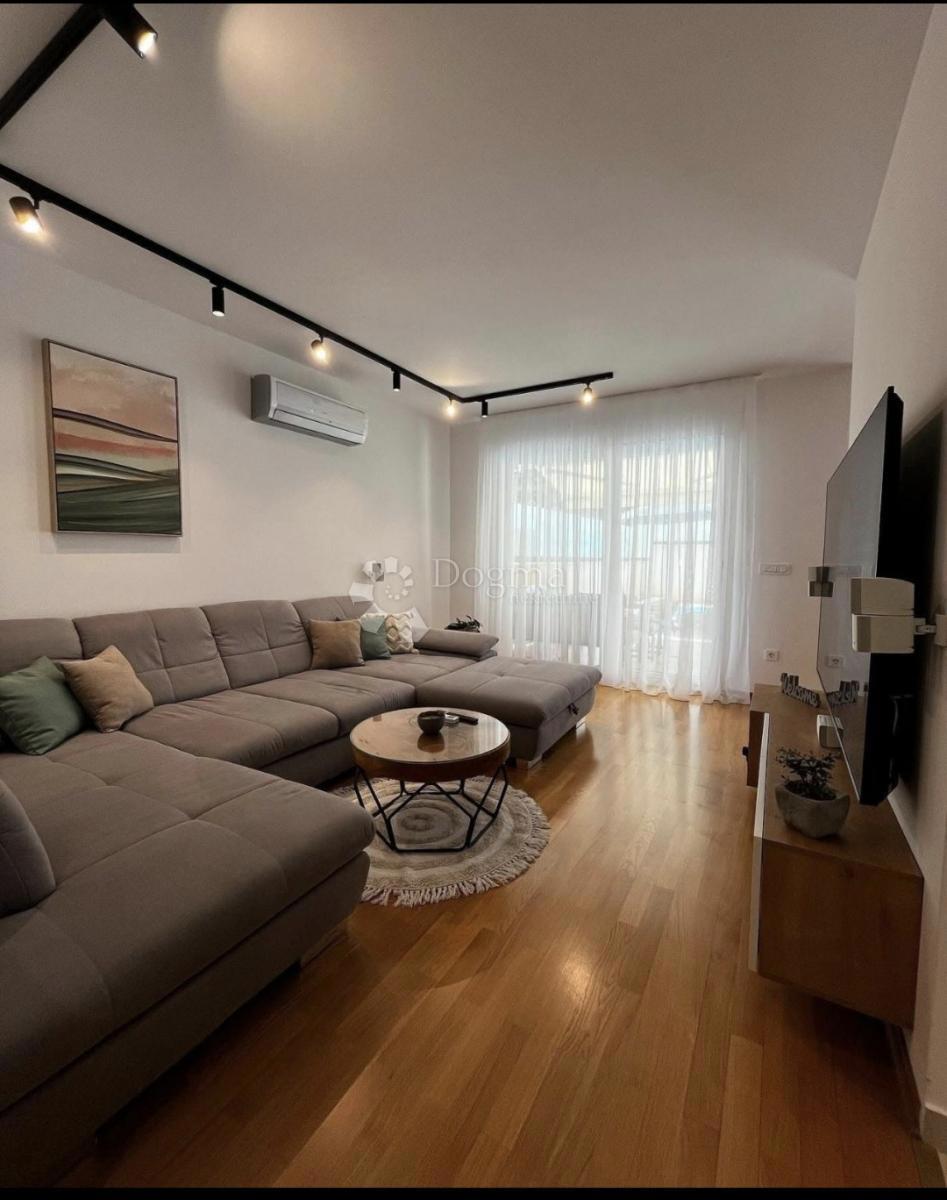 Stanovanje Makarska, 74,90m2