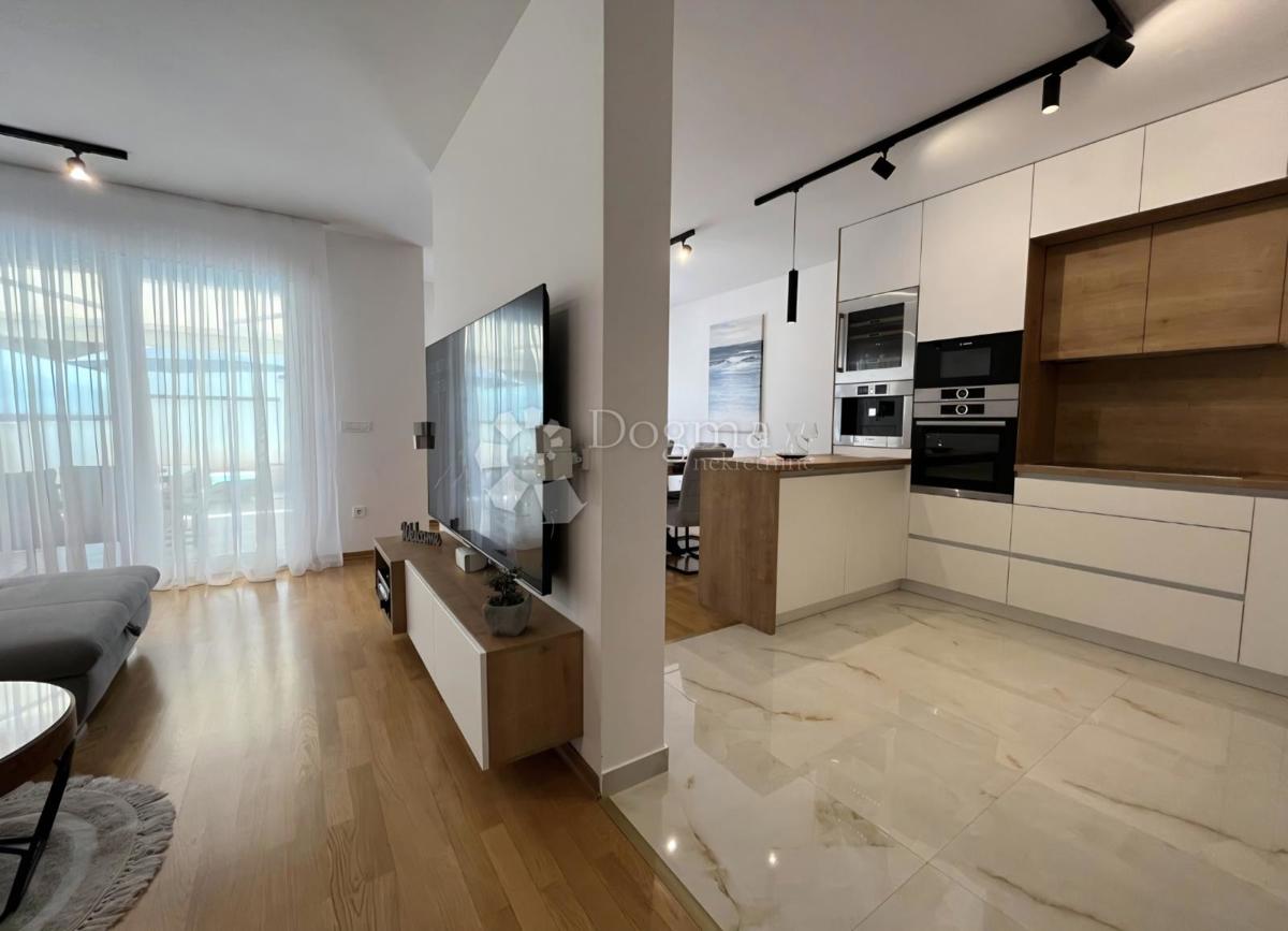 Stanovanje Makarska, 74,90m2