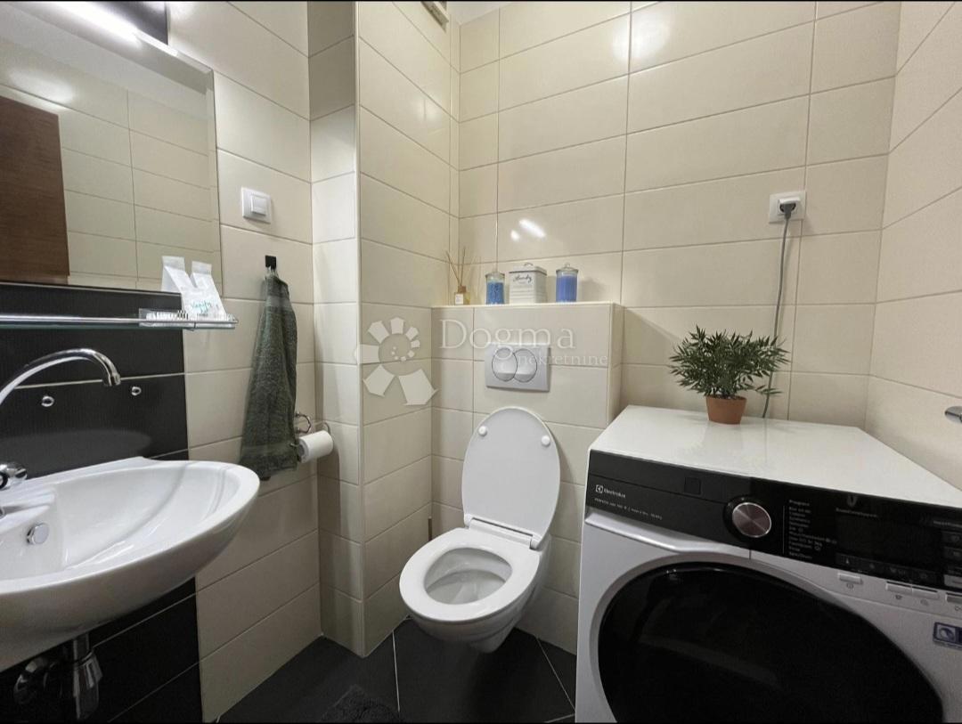 Stanovanje Makarska, 74,90m2