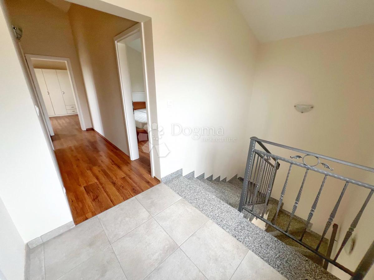 Hiša Kaštelir, Kaštelir-Labinci, 180m2