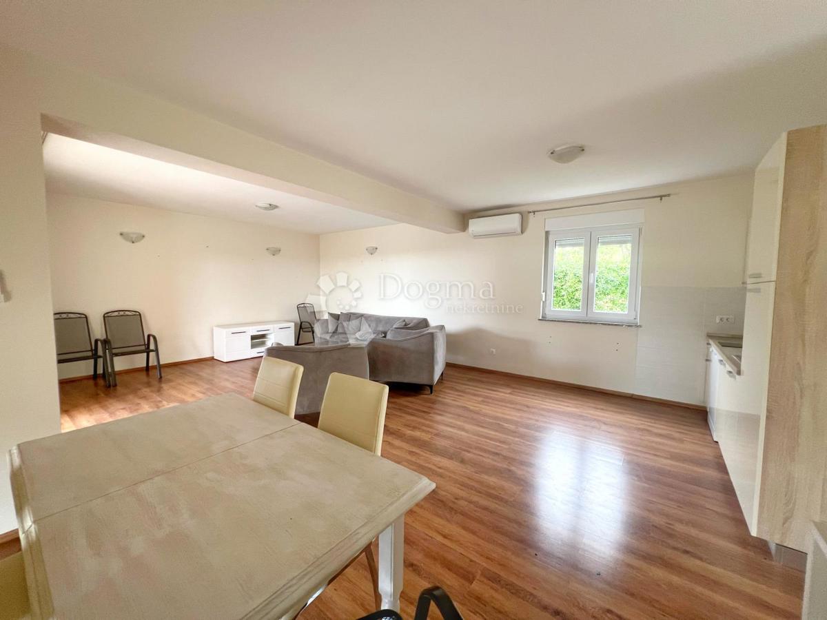 Hiša Kaštelir, Kaštelir-Labinci, 180m2