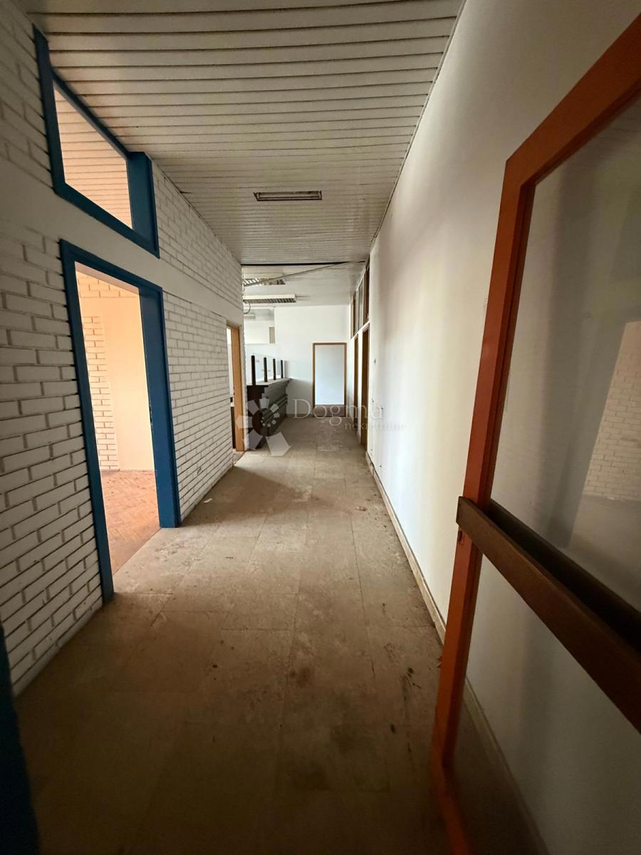 Poslovni prostor Jug, Čakovec, 1.484m2