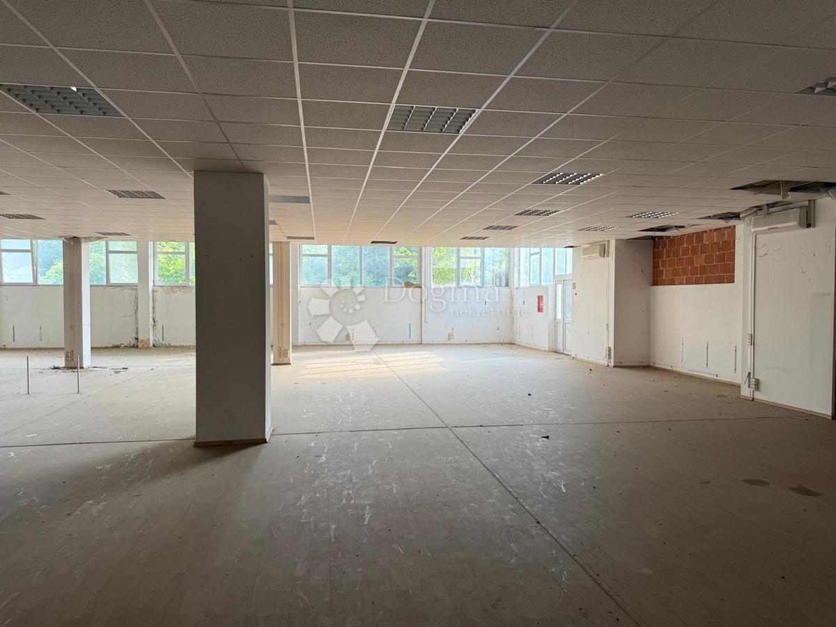 Poslovni prostor Jug, Čakovec, 1.484m2