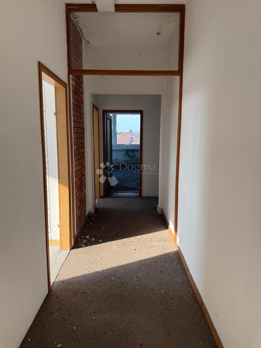 Poslovni prostor Jug, Čakovec, 1.484m2