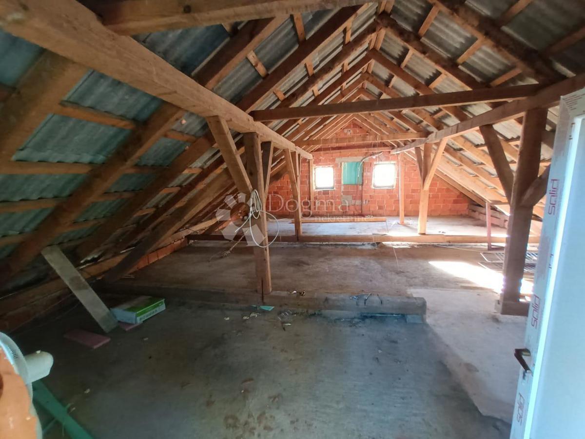 Hiša Mogorić, Gospić - Okolica, 110m2