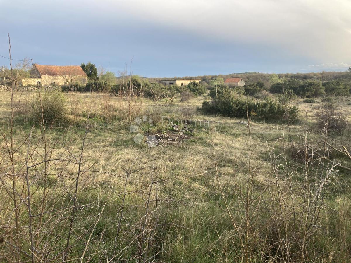 Zazidljivo zemljišče Čista Mala, Vodice, 4.000m2