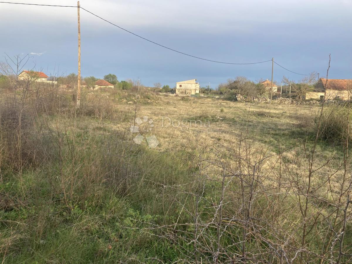 Zazidljivo zemljišče Čista Mala, Vodice, 4.000m2