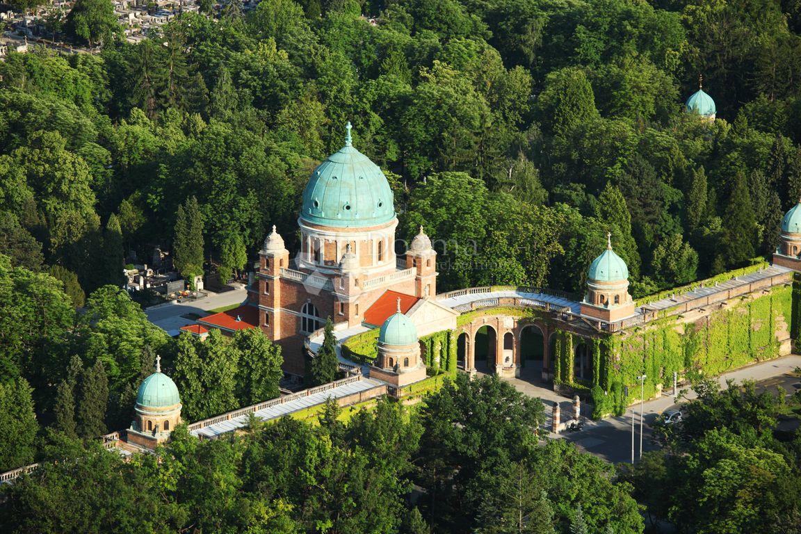 Grobnica Mirogoj, Gornji Grad - Medveščak, 3m2