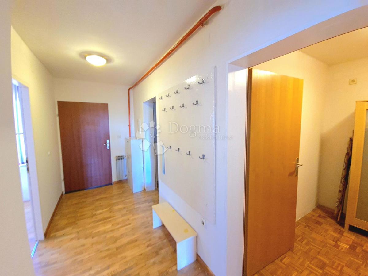 Hiša Kraljevečki Novaki, Sesvete, 373m2