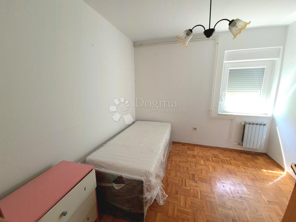 Hiša Kraljevečki Novaki, Sesvete, 373m2