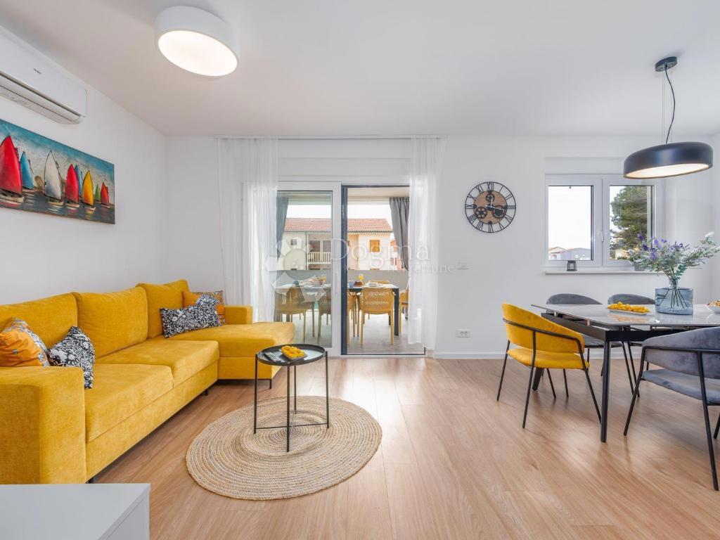 Ekskluzivna počitniška hiša, 100 m od morja