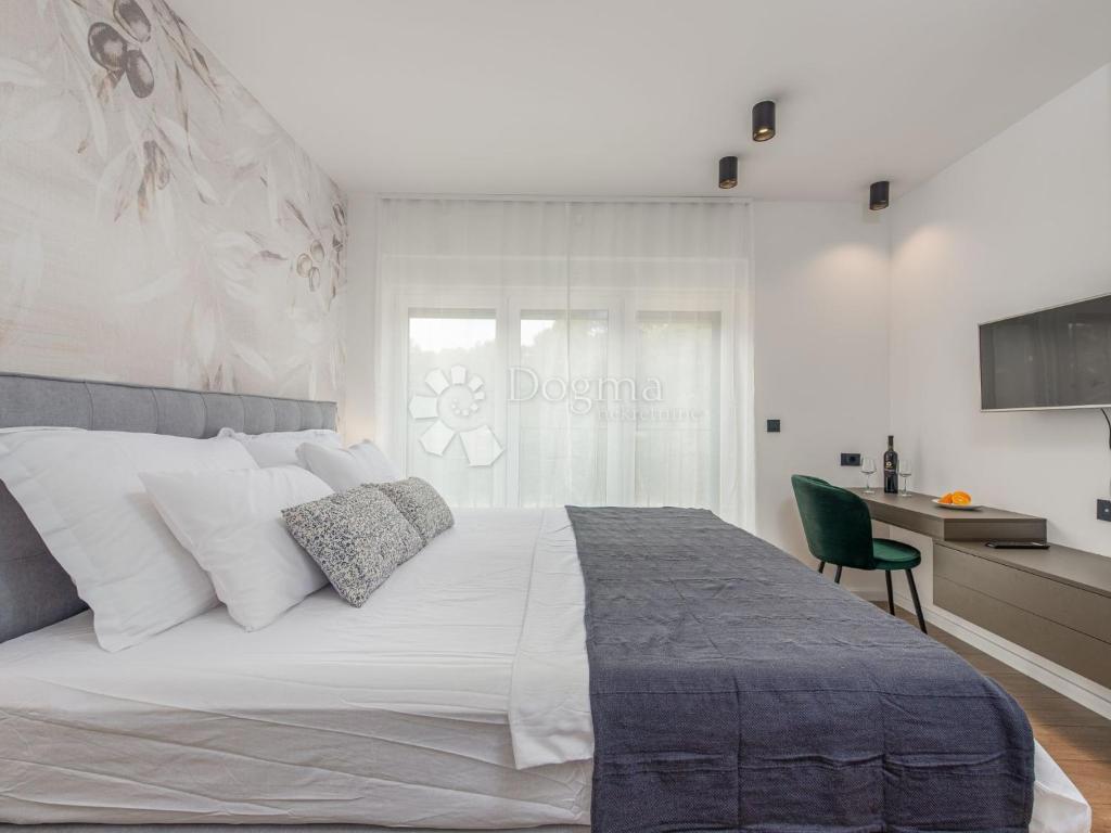 Ekskluzivna počitniška hiša, 100 m od morja