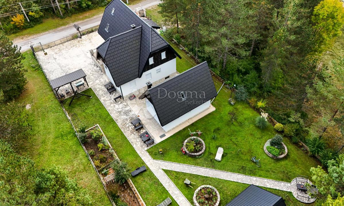 Hiša Rudanovac, Plitvička Jezera, 548m2