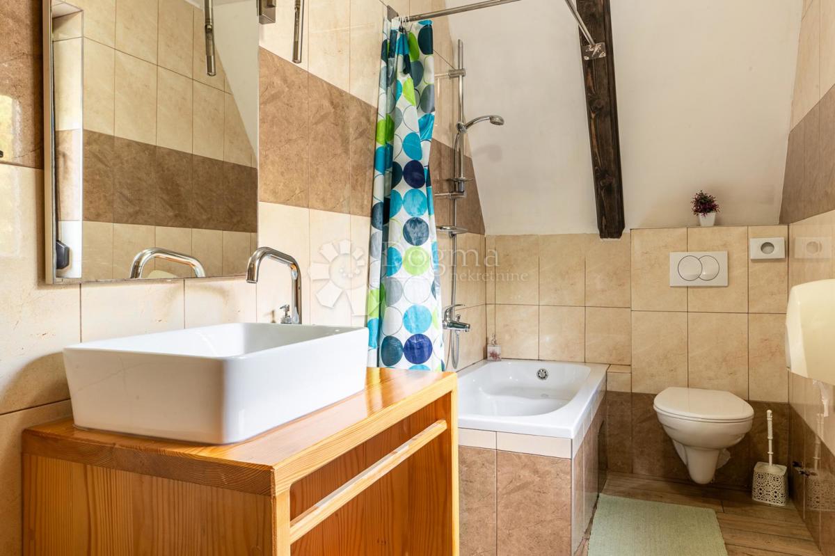 Hiša Rudanovac, Plitvička Jezera, 548m2