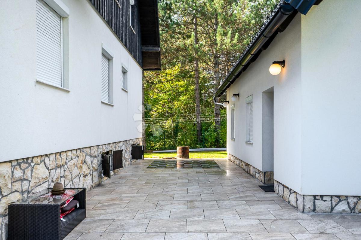 Hiša Rudanovac, Plitvička Jezera, 548m2
