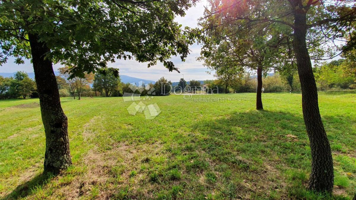 Zazidljivo zemljišče Labin, 1.500m2