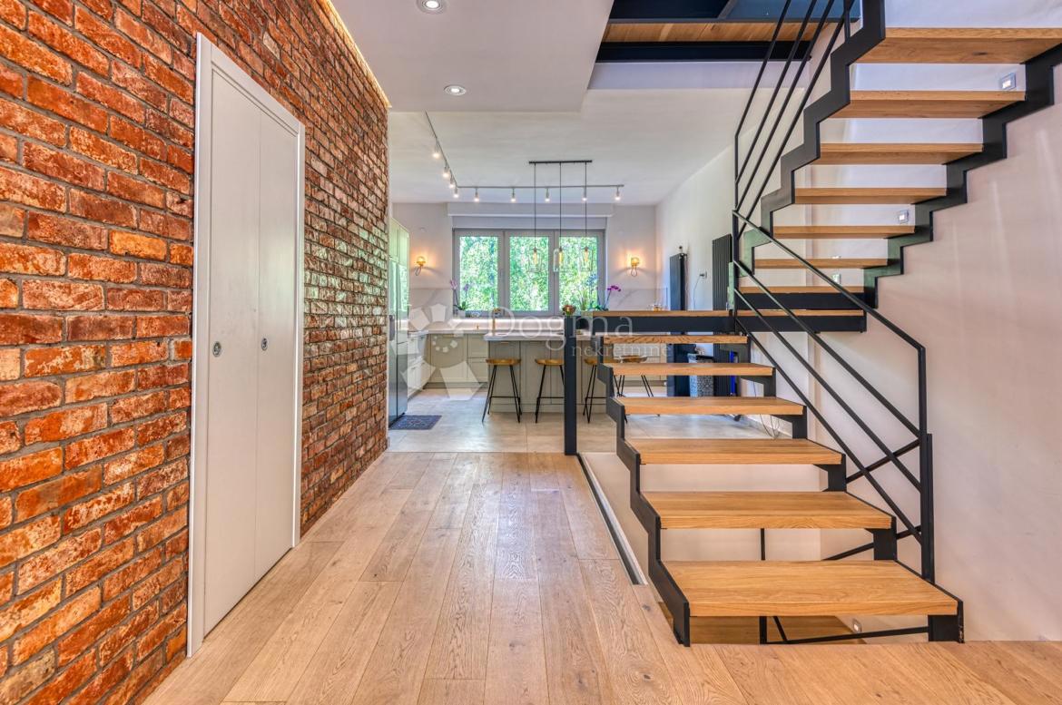 Stanovanje Centar, Gornji Grad - Medveščak, 260m2