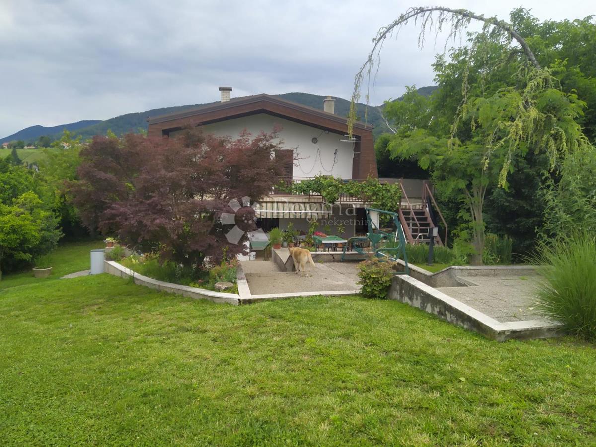 Hiša Vlaškovec, Jastrebarsko - Okolica, 97m2