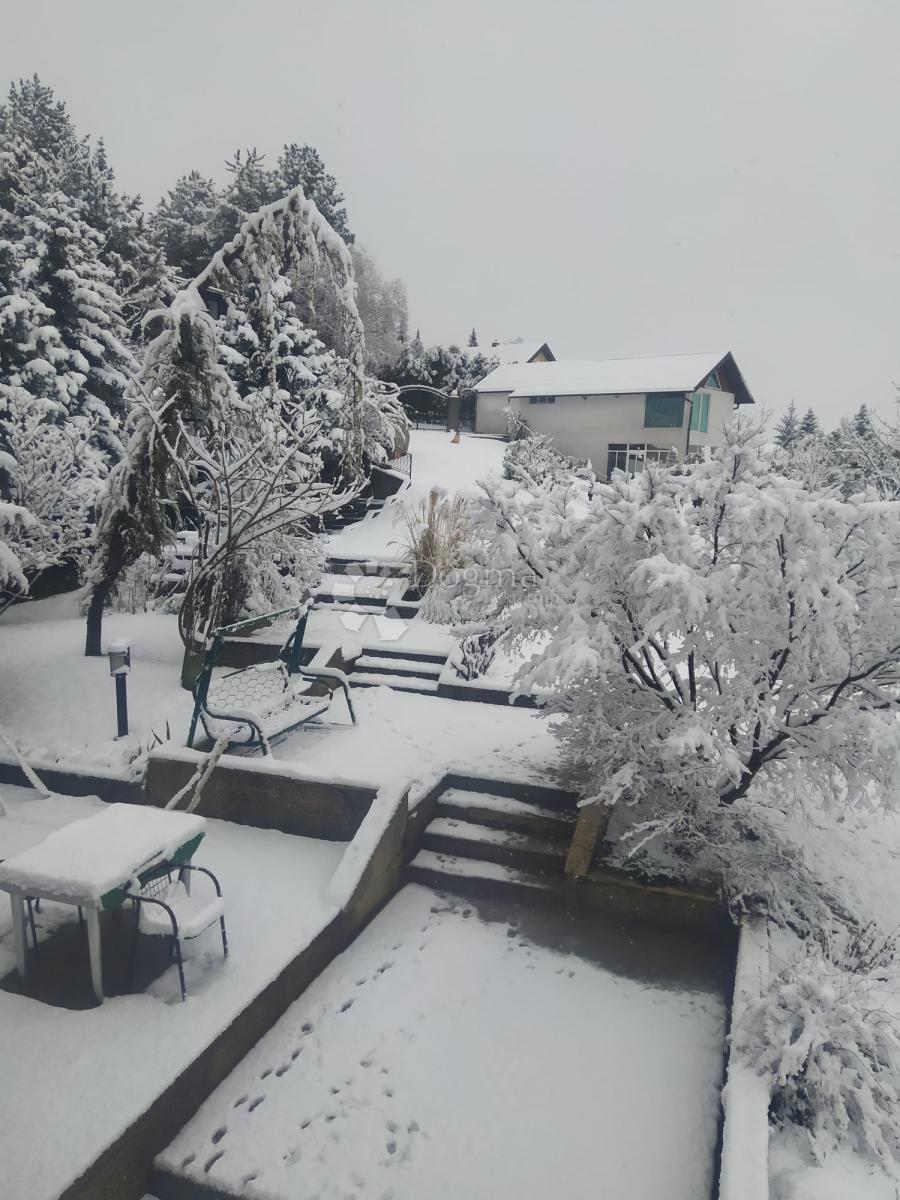 Hiša Vlaškovec, Jastrebarsko - Okolica, 97m2