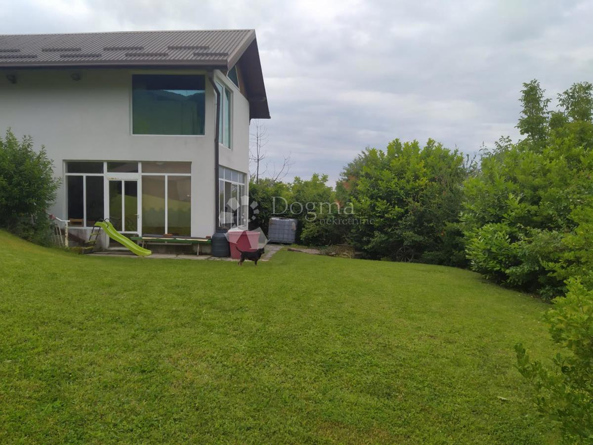 Hiša Vlaškovec, Jastrebarsko - Okolica, 97m2