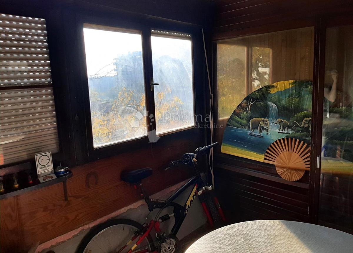 Stanovanje Prečko, Trešnjevka - Jug, 61,54m2