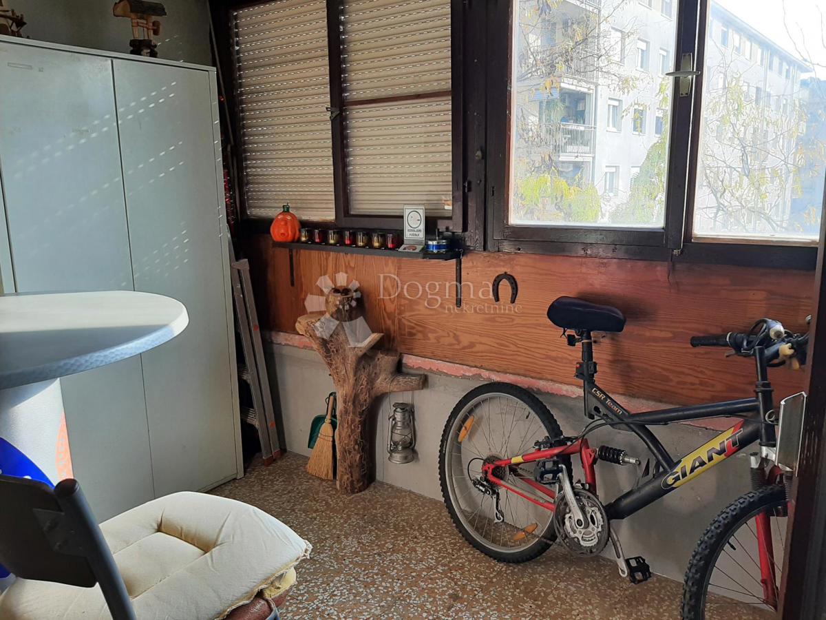 Stanovanje Prečko, Trešnjevka - Jug, 61,54m2