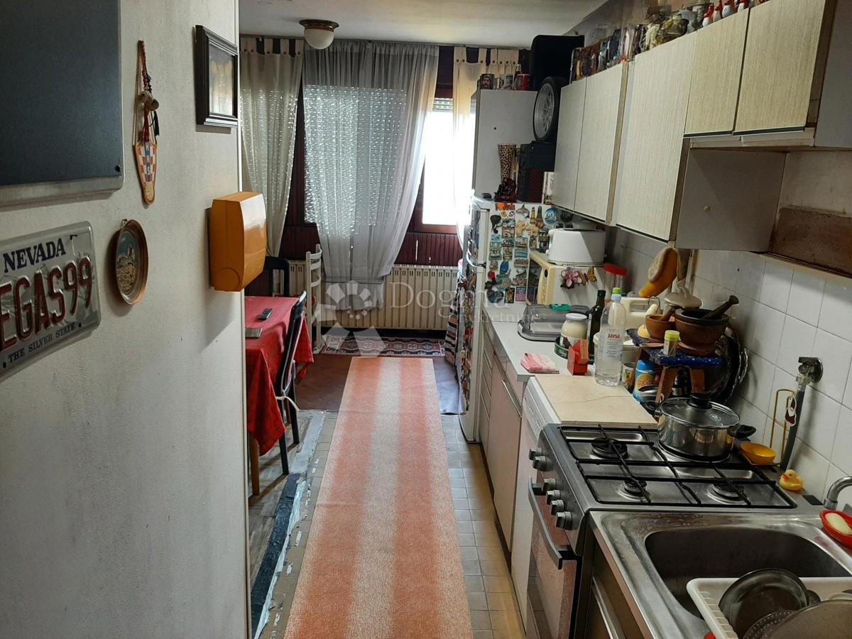 Stanovanje Prečko, Trešnjevka - Jug, 61,54m2