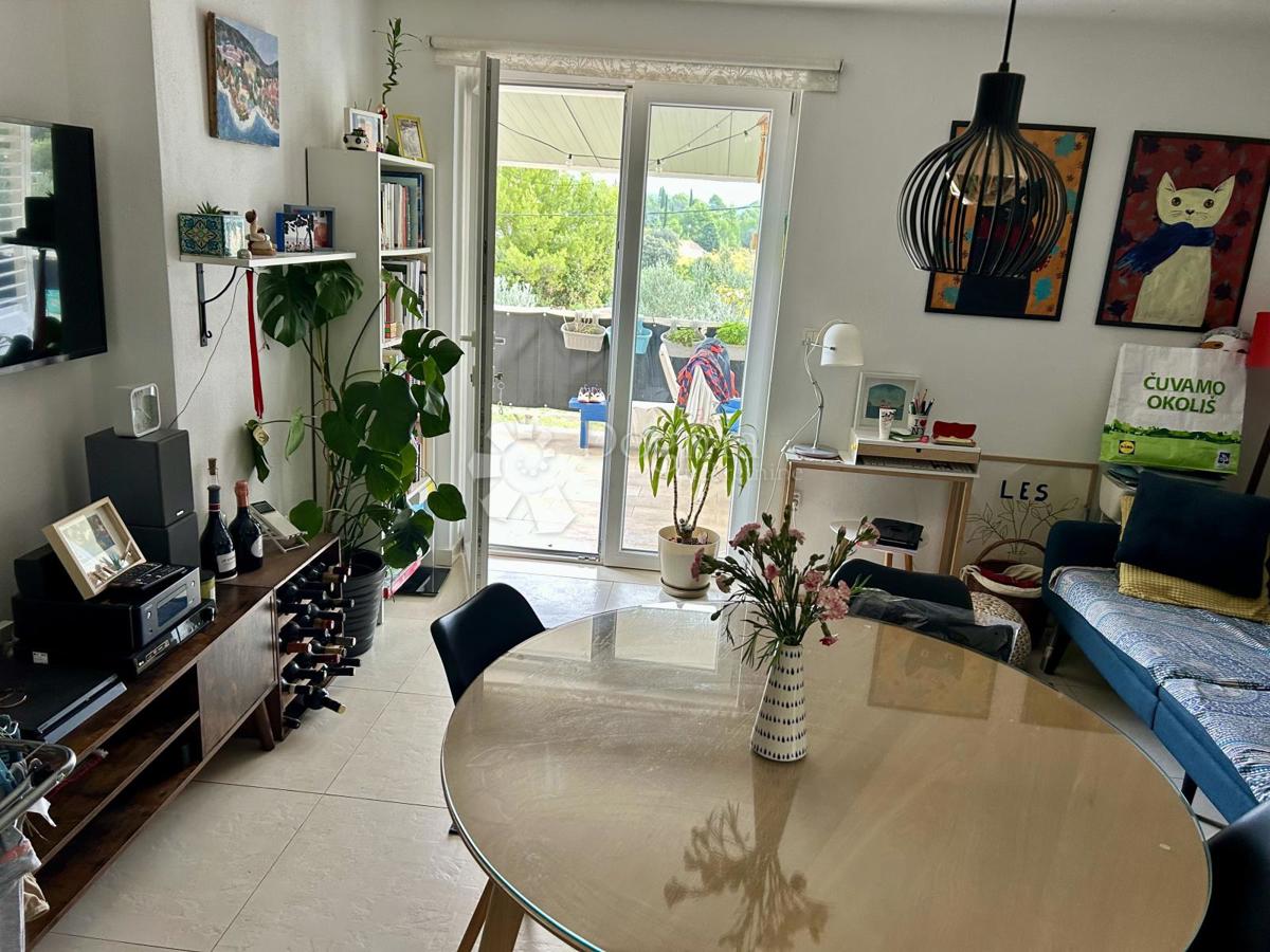 Stanovanje Žrnovo, Korčula, 42,70m2