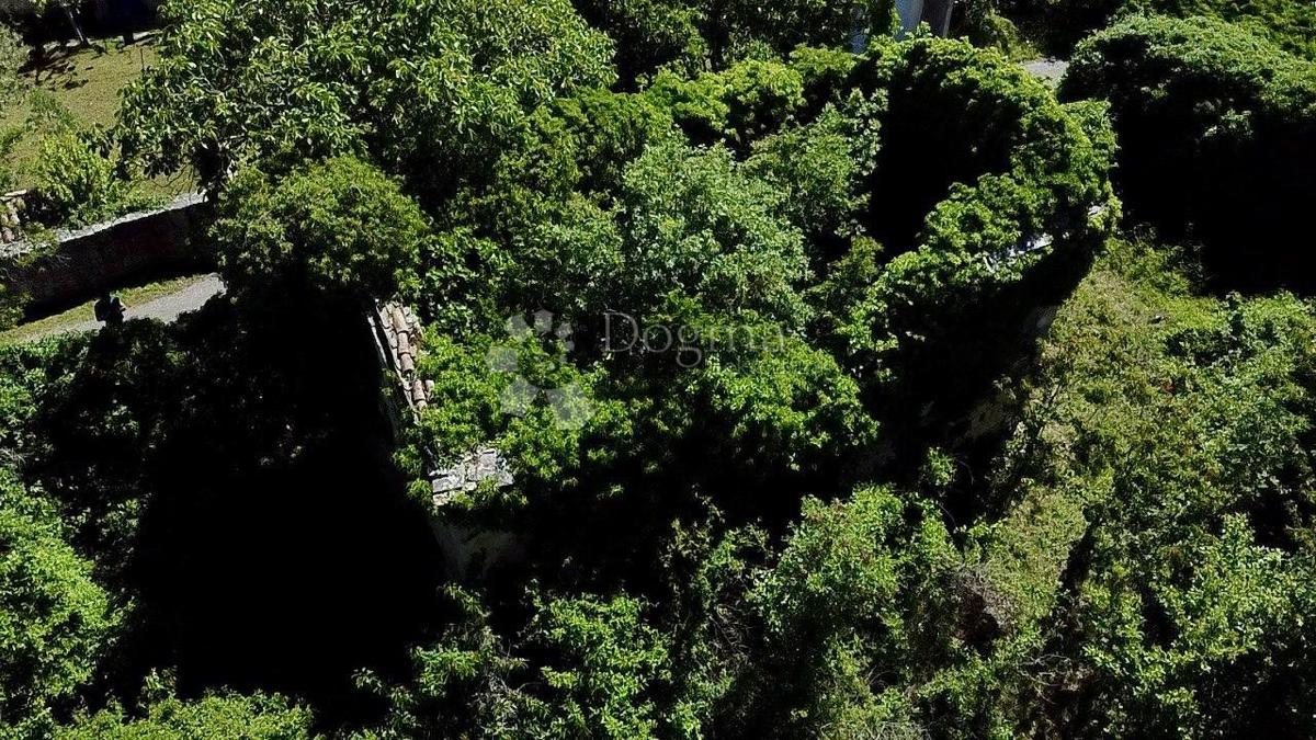 Hiša Svetvinčenat, 150m2