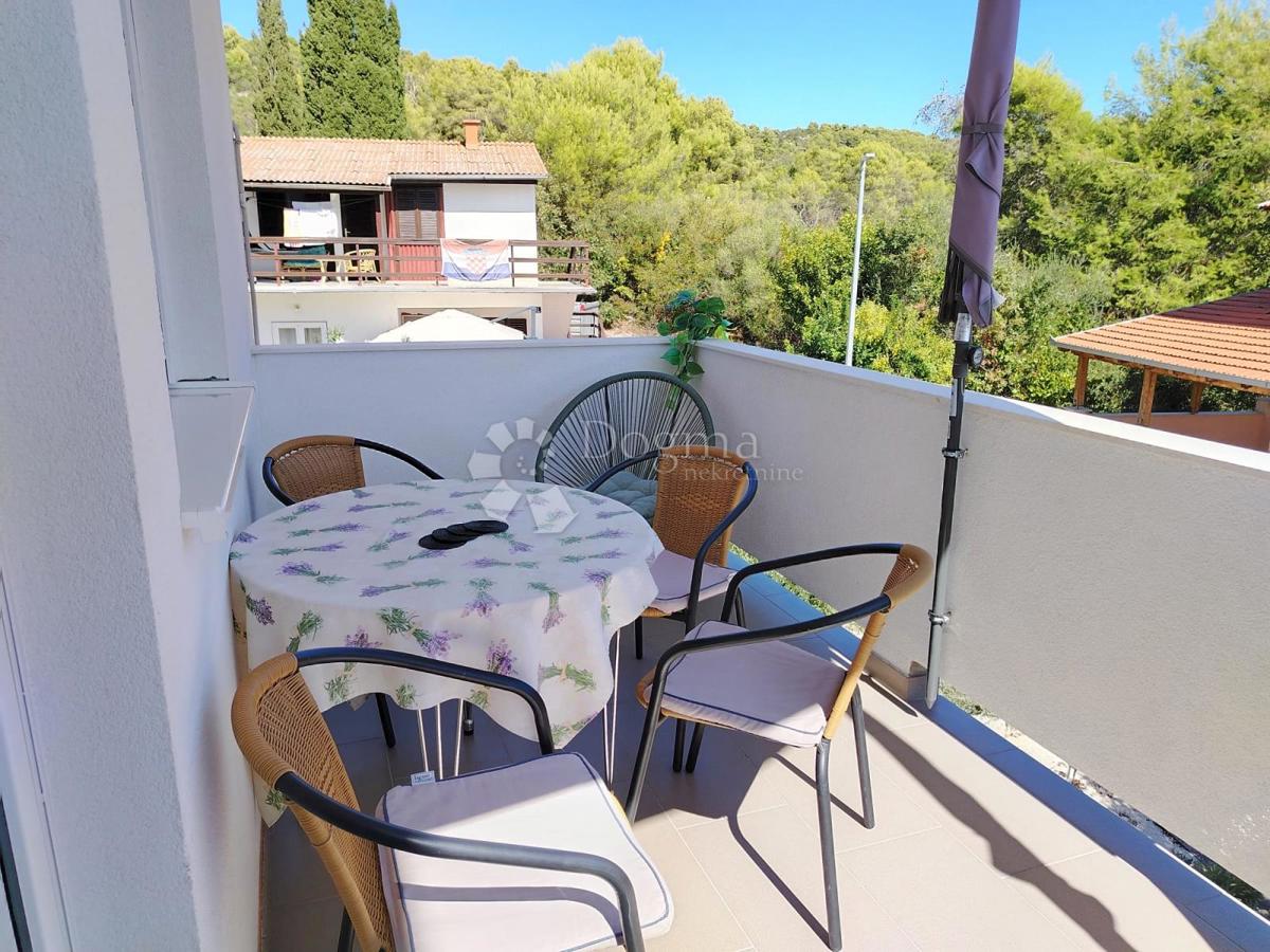 Hiša Okrug Gornji, Okrug, 366m2