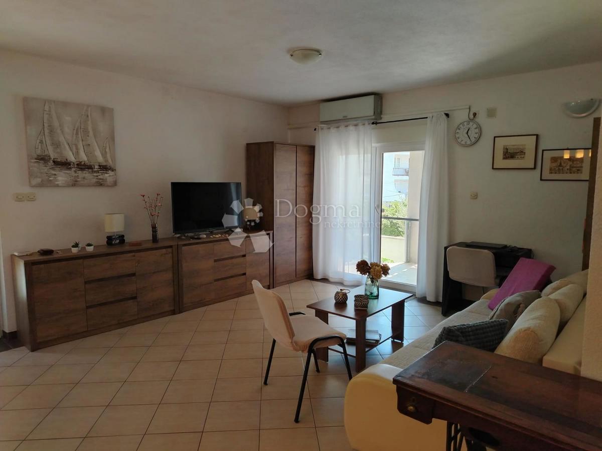 Hiša Okrug Gornji, Okrug, 366m2