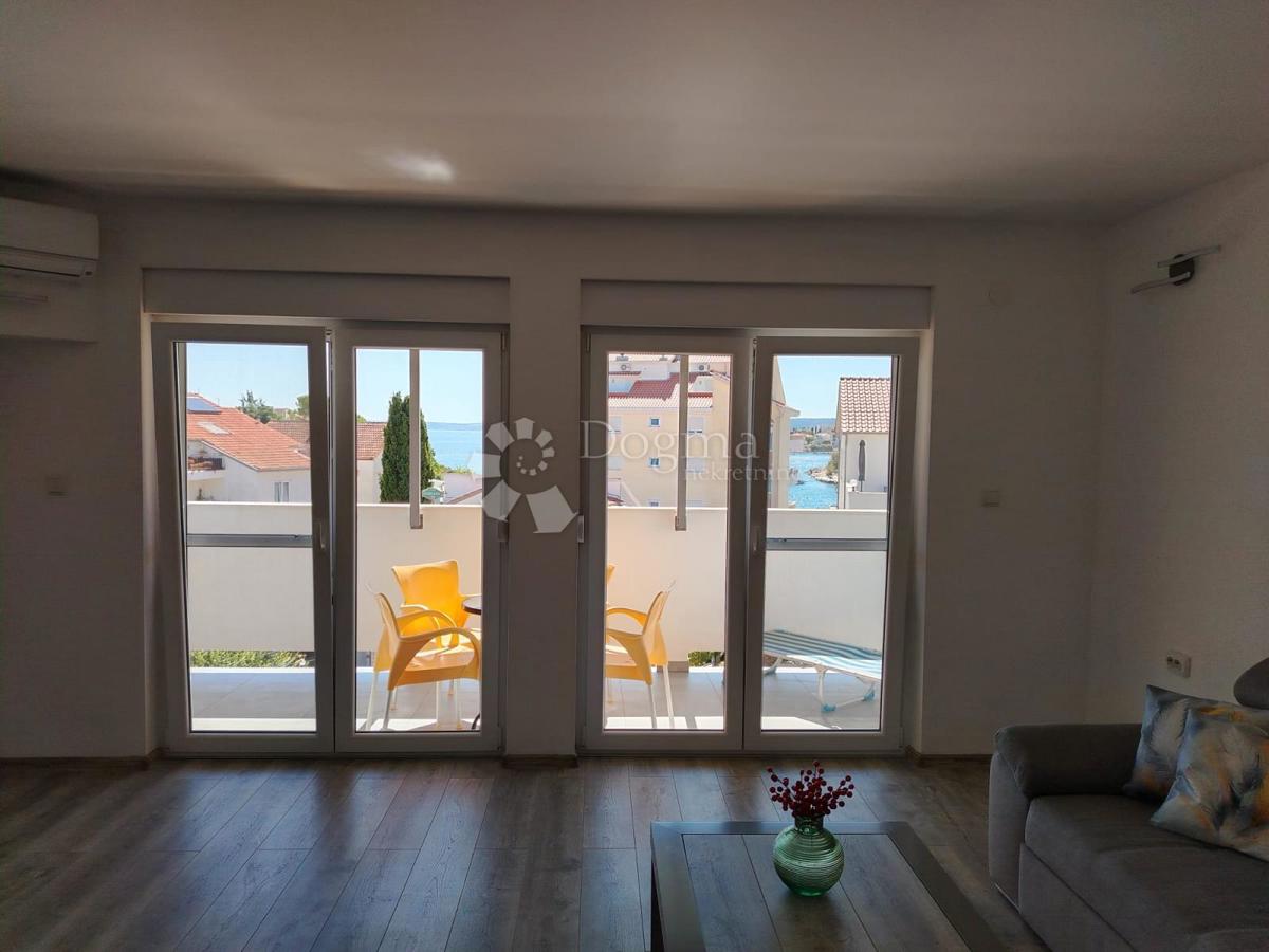 Hiša Okrug Gornji, Okrug, 366m2