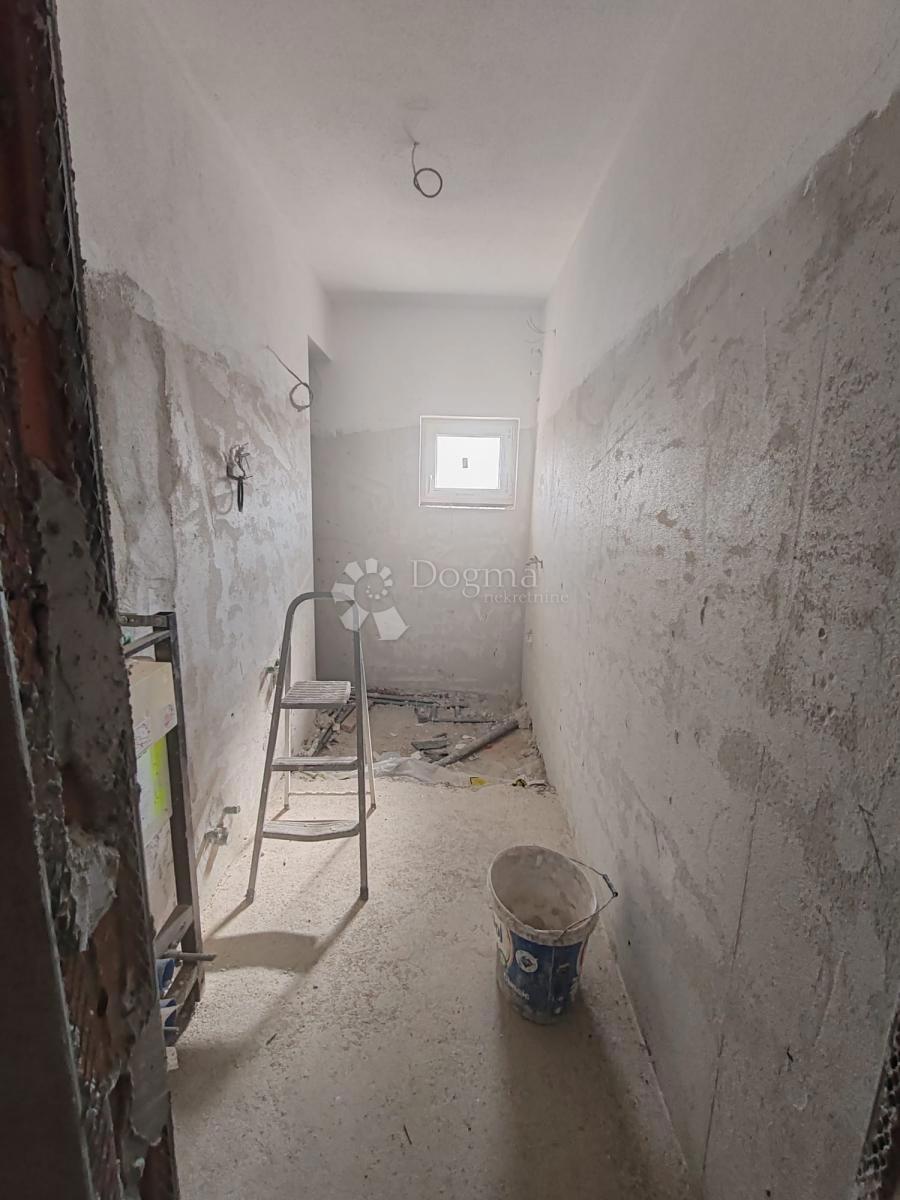 Hiša Brodarica, Šibenik - Okolica, 390m2