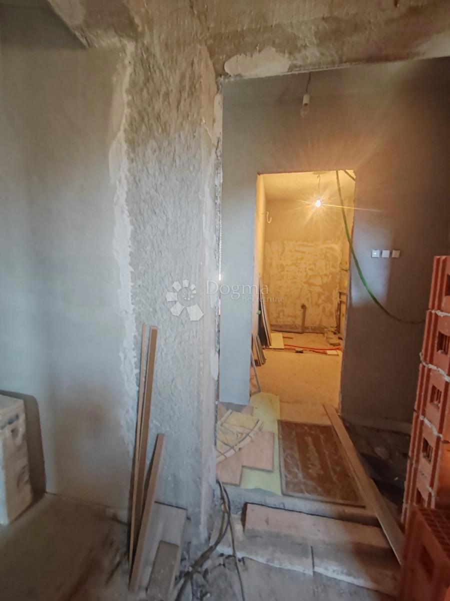 Hiša Brodarica, Šibenik - Okolica, 390m2